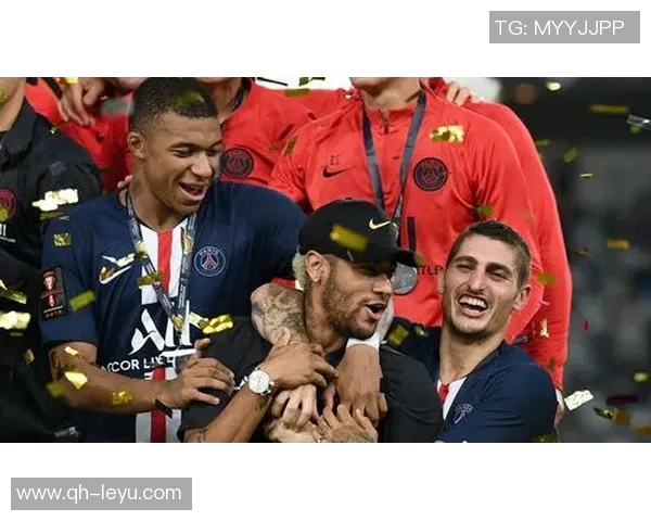 皮克谈巴萨与巴西球员的深厚渊源称内马尔应获金球奖荣誉